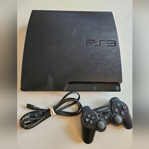 Sony PlayStation 3 Slim 320GB (CECH-3001B)